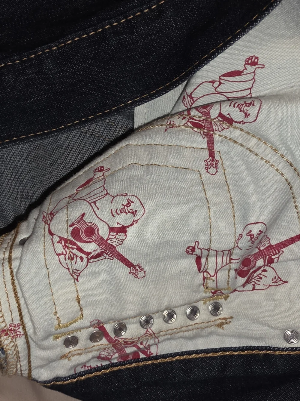 True Religion Billy Men's Dark Blue Denim  Jeans W/ Studded Back Pocket Flaps